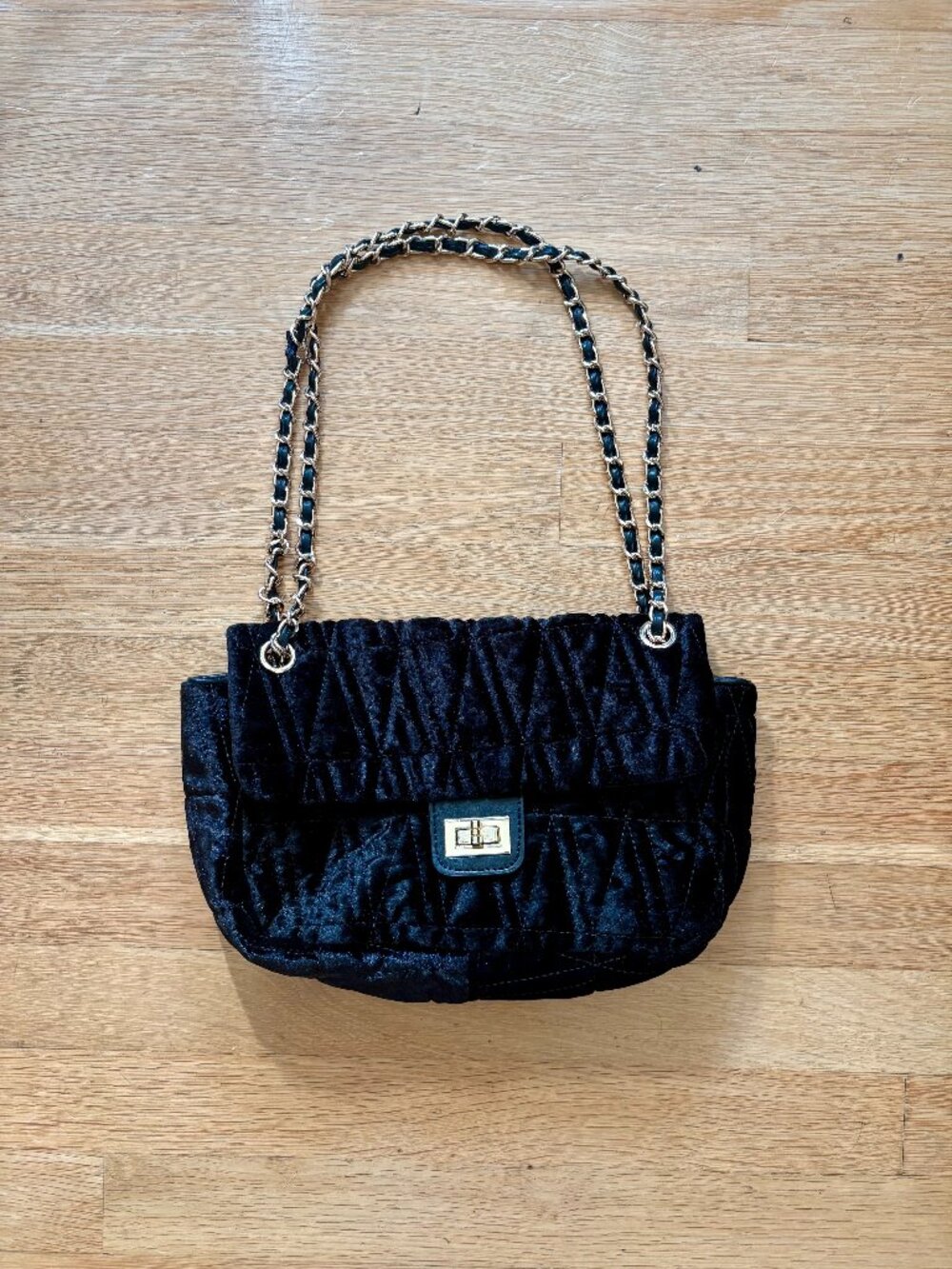 House of Harlow 1960 Vintage Black Quilted Shoulder Bag With Gold Tone Hardware